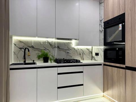 квартира по адресу 24 Августа ул., 32