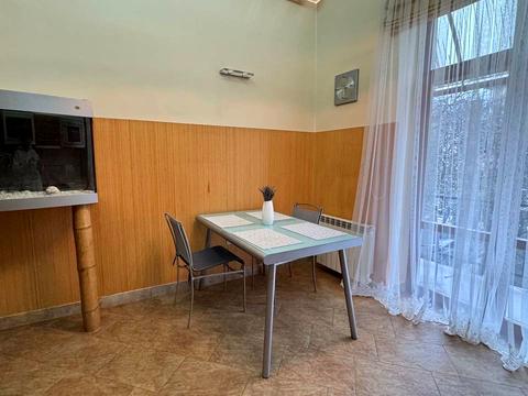 квартира за адресою Євгена Коновальця вул. (), 25