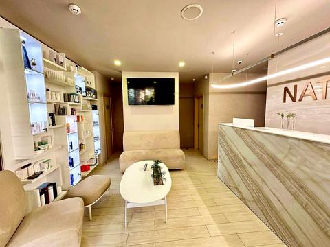 комерційна за адресою Запорізька вул., 1