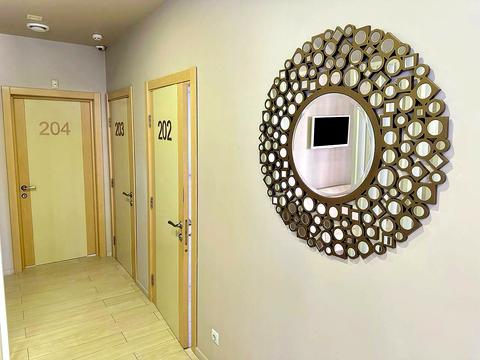 комерційна за адресою Запорізька вул., 1