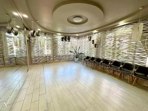 комерційна за адресою Запорізька вул., 1