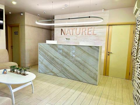 комерційна за адресою Запорізька вул., 1