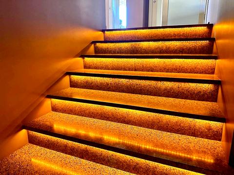 комерційна за адресою Запорізька вул., 1