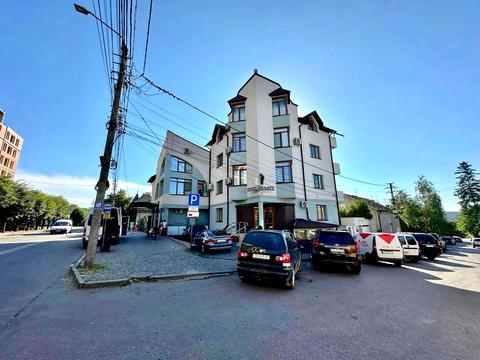 комерційна за адресою Запорізька вул., 1