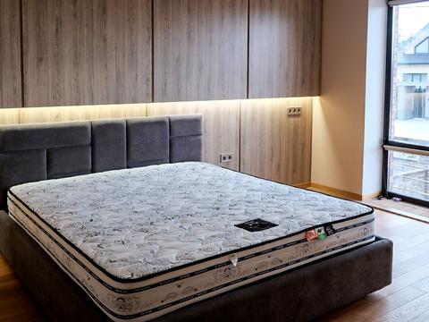 будинок за адресою Рівне, Бурштинова