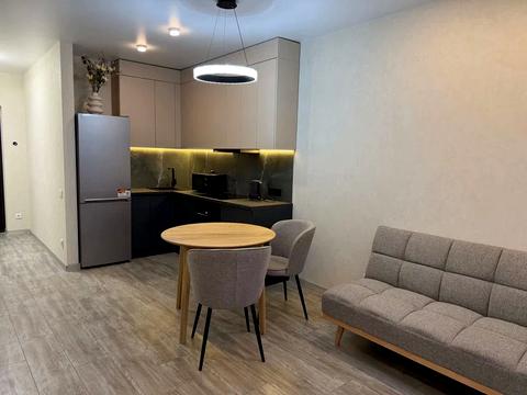 квартира за адресою Віктора Некрасова вул. (Північно-Сирецька), 10-А