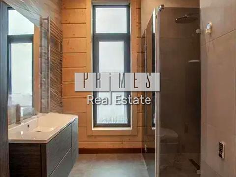 будинок за адресою Першотравнева вул.