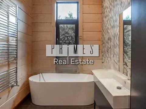 будинок за адресою Першотравнева вул.