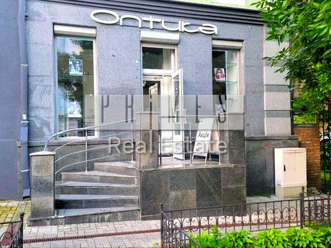 комерційна за адресою Велика Васильківська вул. (Червоноармійська), 86