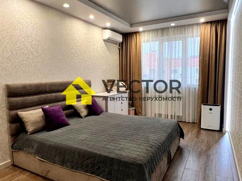 квартира за адресою Перспективна вул., 10