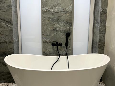 дом по адресу Кулика і Гудачека ул. (Макарова)