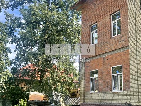 будинок за адресою Отамана Орлика вул.