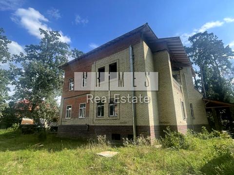 будинок за адресою Отамана Орлика вул.