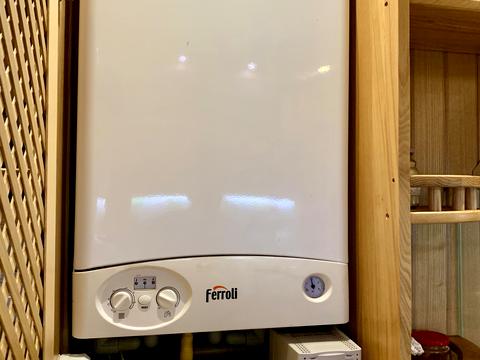 будинок за адресою Іштвана Дендеші вул.