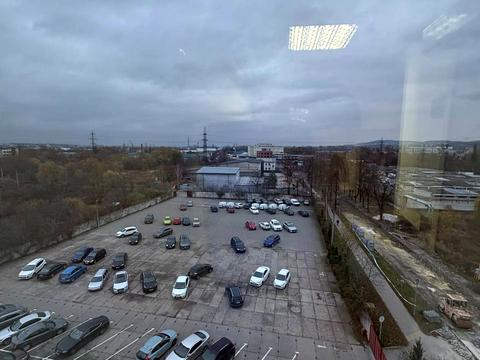 комерційна за адресою Богдана Хмельницького вул., 212