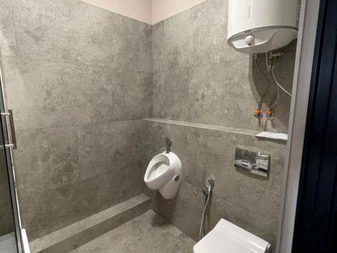 коммерческая по адресу Василия Тютюнника ул. (Анрі Барбюса), 28-А