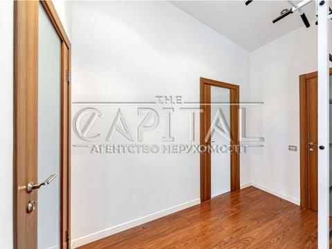 будинок за адресою Патріарха Володимира Романюка вул. (Жовтнева)