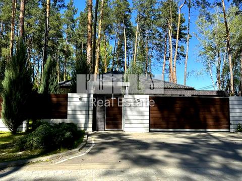 будинок за адресою Отамана Орлика вул.