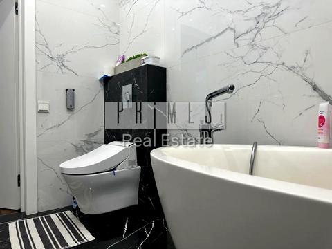 будинок за адресою Отамана Орлика вул.