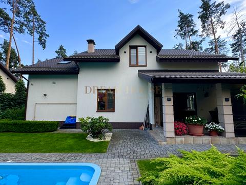 дом по адресу Революції