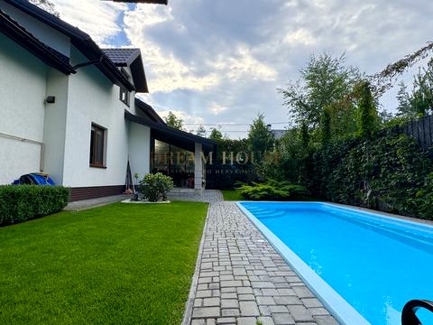 дом по адресу Революції