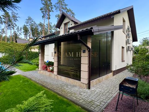 дом по адресу Революції