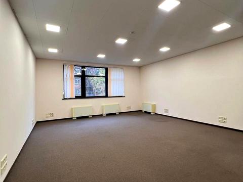 комерційна за адресою Ярославів Вал вул., 23-А