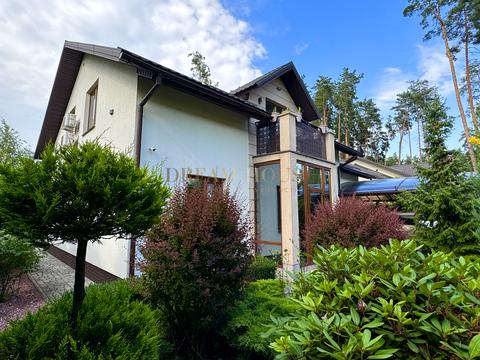 дом по адресу Революції