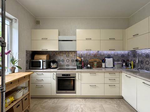 дом по адресу Революції