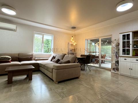 дом по адресу Революції