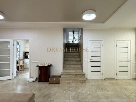 дом по адресу Революції