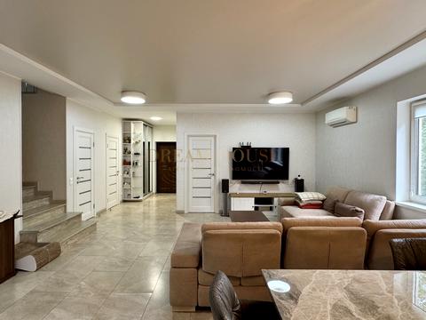 дом по адресу Революції