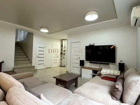 дом по адресу Революції