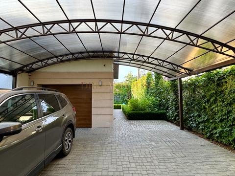 дом по адресу Революції