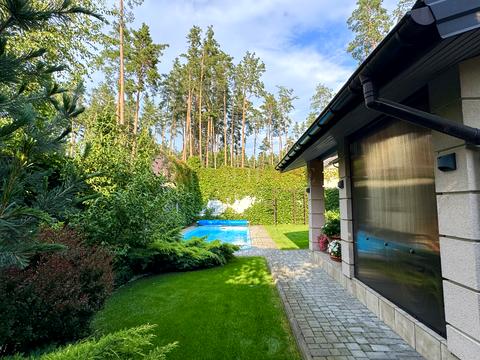 дом по адресу Революції