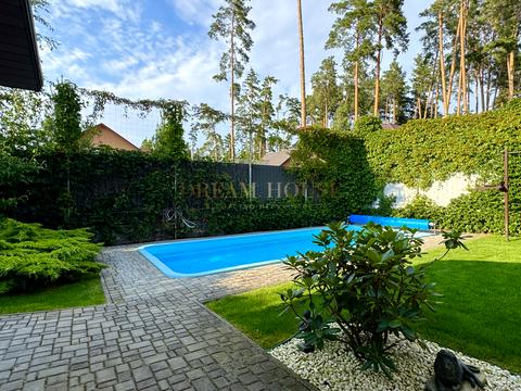 дом по адресу Революції