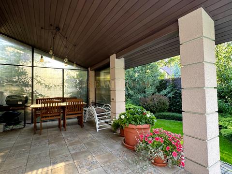 дом по адресу Революції