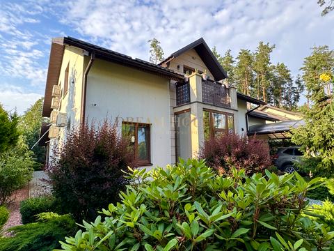 дом по адресу Революції