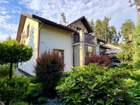 дом по адресу Революції