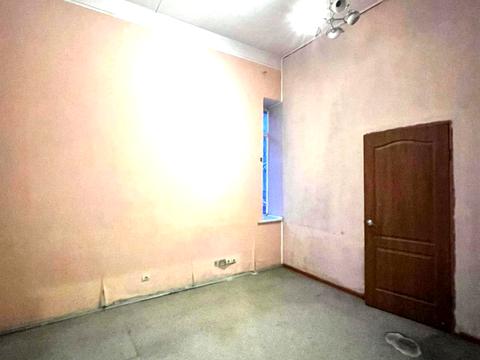 комерційна за адресою Бориса Чичибабіна вул., 2