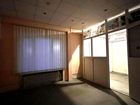 комерційна за адресою Бориса Чичибабіна вул., 2