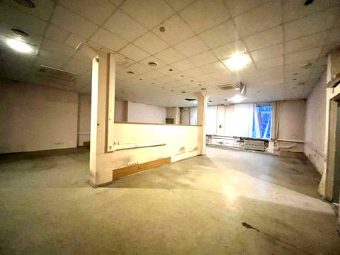 комерційна за адресою Бориса Чичибабіна вул., 2