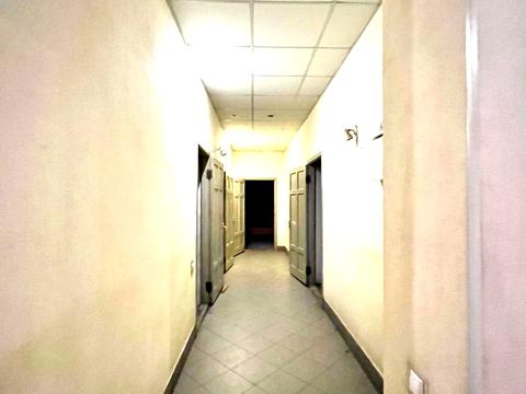 комерційна за адресою Бориса Чичибабіна вул., 2