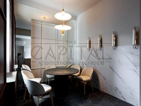 комерційна за адресою Еспланадна вул., 32