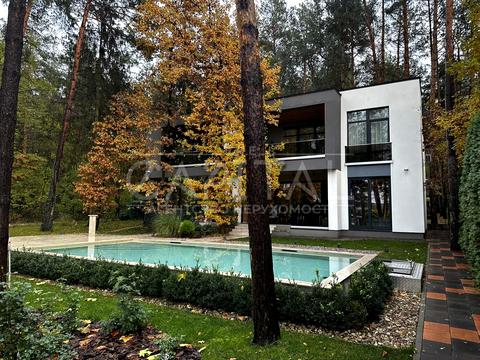 будинок за адресою Центральна