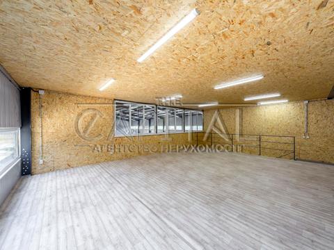 комерційна за адресою Соснова вул., 1