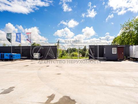 комерційна за адресою Соснова вул., 1