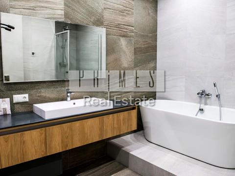 квартира по адресу Андрея Верхогляда ул. (Михайла Драгомирова), 15