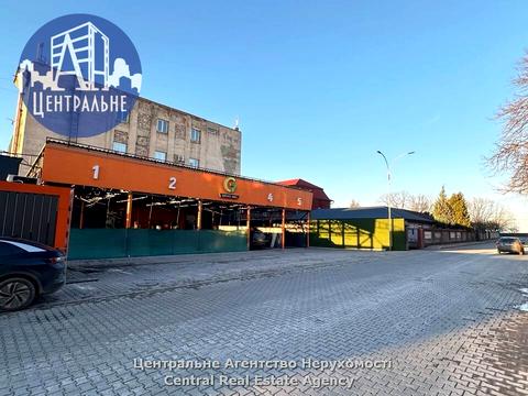 комерційна за адресою Руська вул., 242