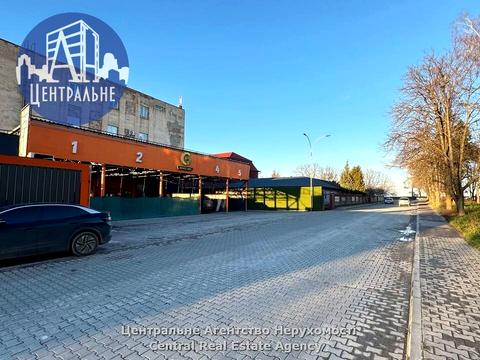 комерційна за адресою Руська вул., 242